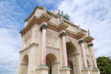 Paris, Fransa 'da Zafer Takı du Atlıkarınca