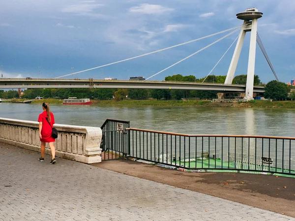 Puente Snp Río Danubio Petrzalka Bratislava Eslovaquia — Foto de Stock