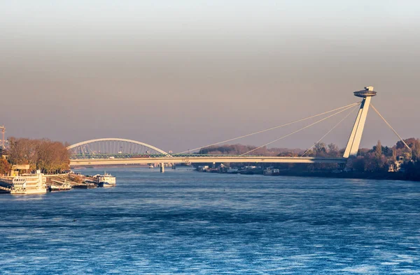 Puente Snp Puente Apolo Río Danubio Bratislava Eslovaquia — Foto de Stock