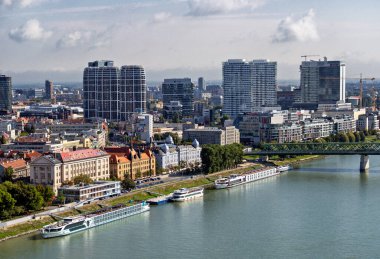 Bratislava, Eurovea, Mlynske nivy, Tuna seti, Slovakya.