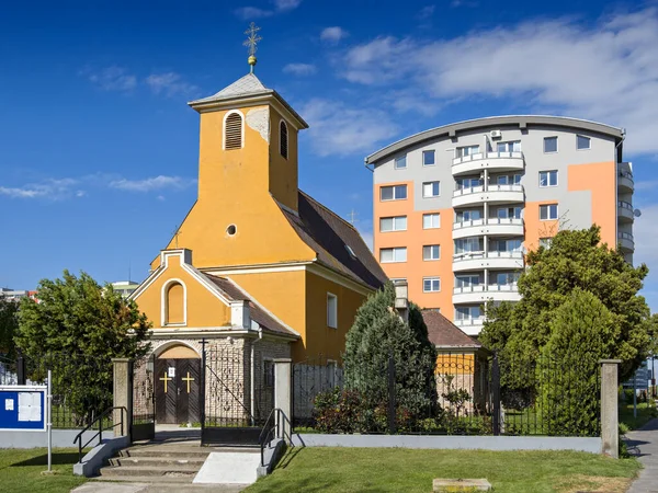 Szent József Katolikus Templom Podunajske Biskupice Pozsony Szlovákia — Stock Fotó