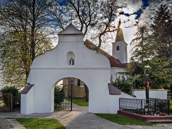 Igreja Católica Bernolakovo Eslováquia Arquitetura — Fotografia de Stock