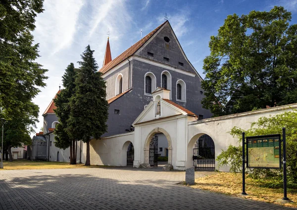 Katholische Kirche Der Unbefleckten Empfängnis Der Jungfrau Maria Turm Malacky — Stockfoto