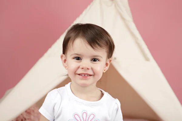 Happy Laughing Child Smiling Looking at Camera — Stock Photo, Image