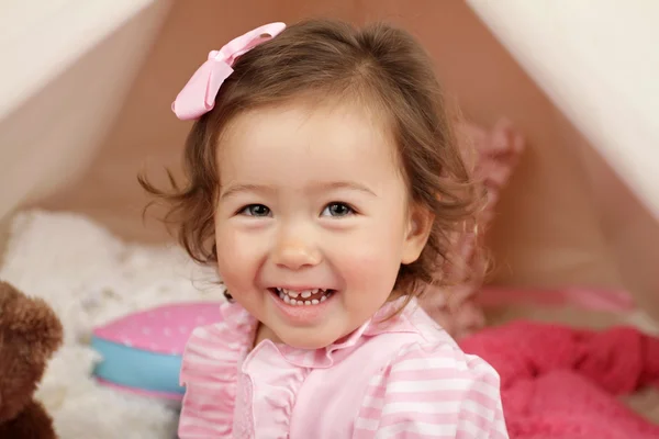 Happy Toddler Girl Laughin and Smiling — Stock Photo, Image