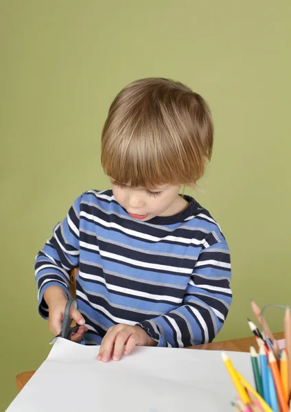 Actividades de Artes y Artesanía Infantil Aprendiendo a Cortar con Tijera —  Fotos de Stock