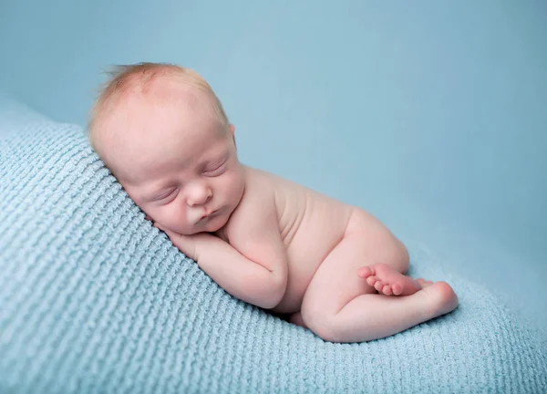 Bebê recém-nascido — Fotografia de Stock