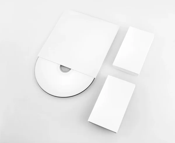 빈 비즈니스 카드 및 Cd — 스톡 사진