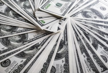 Yüz dolarlık banknotlar