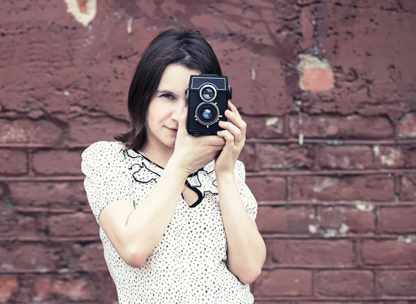 Woman taking photo — Stock Photo, Image