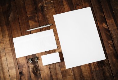 Boş kimlik şablonu