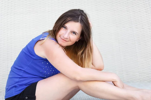 Portrait of a seated girl — Stock Photo, Image