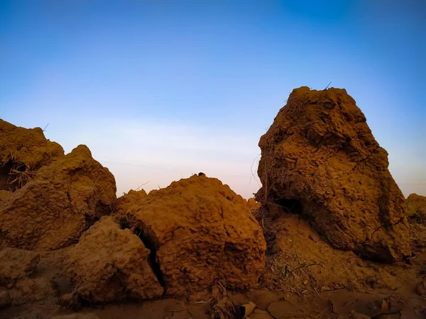 Rocas Desierto Con Fondo Azul Del Cielo —  Fotos de Stock