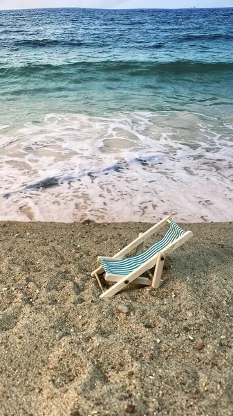 Lehátko Pláži Moře — Stock fotografie
