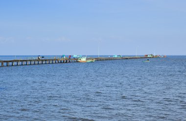Jambon Ninh pier