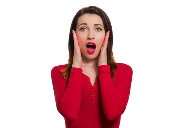 Isola seyir huşu içinde kırmızı uzun kollu açık ağzına hayrete kadın