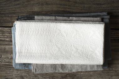 Peçete ahşap masa üstü görünümü ayarla