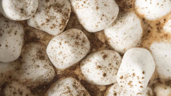 Kakao s marshmallows pozadím — Stock fotografie