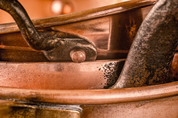 Copper pots and pans background — Stock Photo, Image