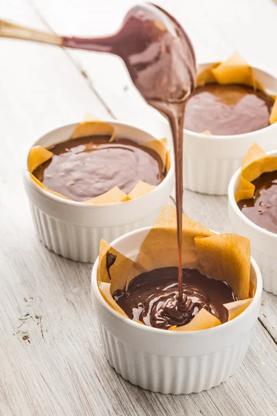 Chocolate fondant preparation vertical — Stock Photo, Image