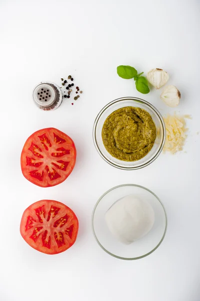 Ensalada Caprese ingredientes vista superior — Foto de Stock