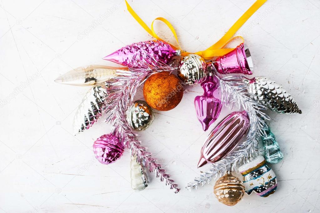 Wreath of Christmas decorations