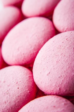 Pembe acıbadem kurabiyesi çapraz düzenlenmesi