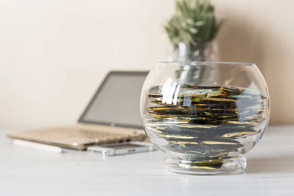 Reception with an assortment of tea bags in a vase — Stock Photo, Image