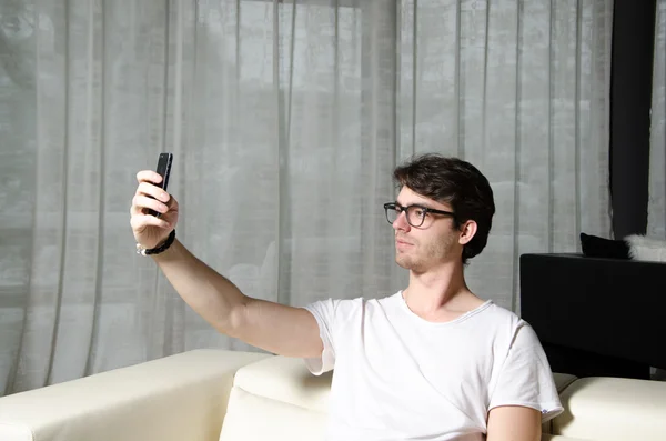 Young man shoots selfie — Stock Photo, Image