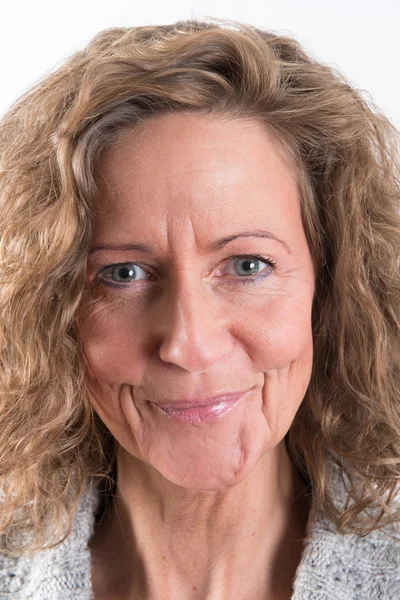 Retrato fuerte, mujer sonriente — Foto de Stock