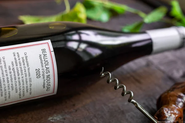 Mans France Novembre 2020 Une Bouteille Vin Français Beaujolais Nouveau — Photo