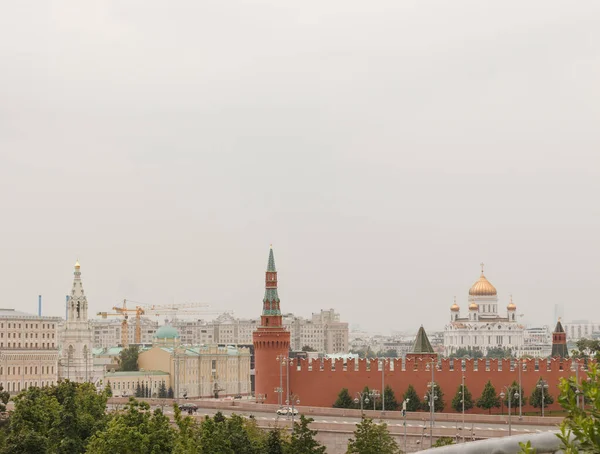 Moscú Rusia Muro Del Kremlin Torre Beklemishevskaya Catedral Cristo Salvador — Foto de Stock