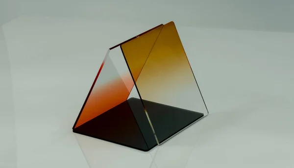 Composición Geométrica Tres Baldosas Rectangulares Plexiglás Color Aislado Sobre Fondo — Foto de Stock