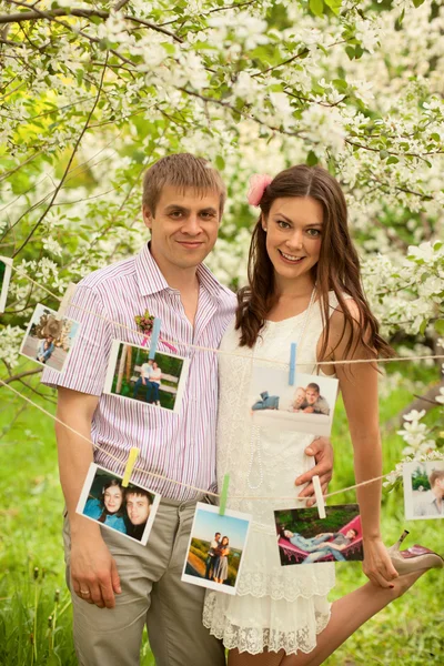 A romantic couple in love outdoors — Stock Photo, Image