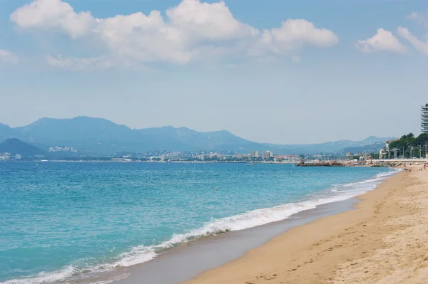 Vue mer à Cannes, panorama plage, paysage européen — Photo
