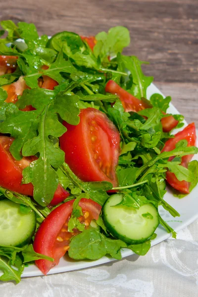 Ensalada con rúcula —  Fotos de Stock