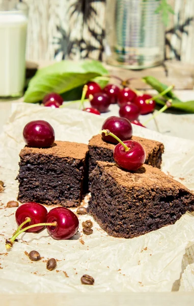 Çikolatalı browni kek