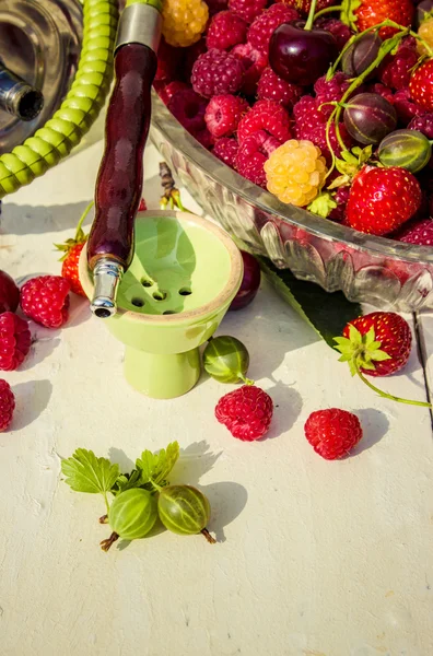 Кальяны табачные ягоды и фрукты — стоковое фото