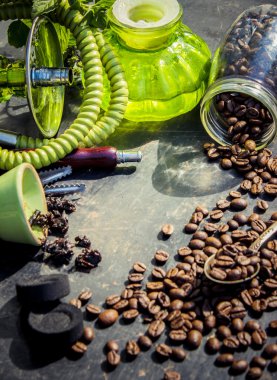 Nargile. Kahve kokusu ile tütün.