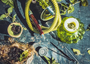 Nargile. Tütün nane tat.