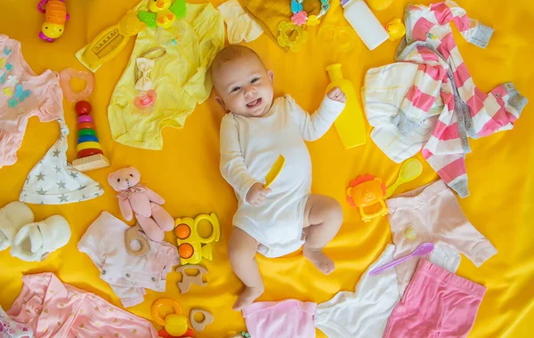 Baby Met Kleding Accessoires Selectieve Focus Mensen — Stockfoto