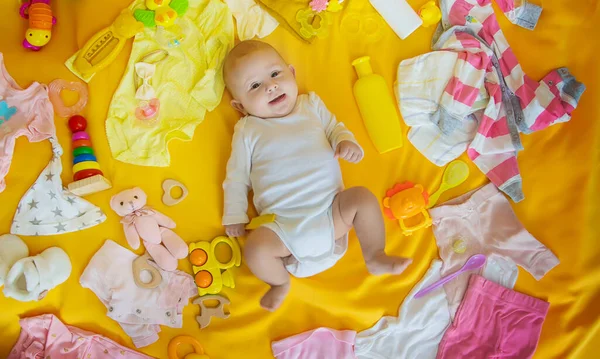 Baby Met Kleding Accessoires Selectieve Focus Mensen — Stockfoto