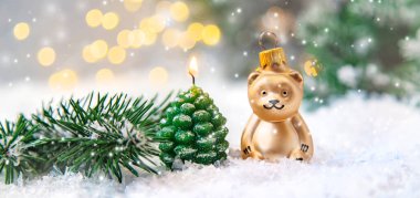 Mutlu Noeller, tebrik kartı geçmişi. Seçici odaklanma. Doğa.