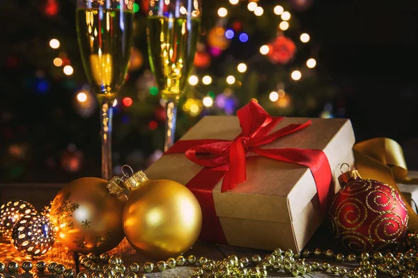 Kerst Achtergrond Met Decoratie Champagne Selectieve Focus Vakantie — Stockfoto