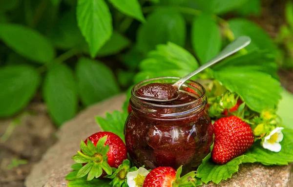 Homemade Strawberry Jam Jar Selective Focus Food — Fotografia de Stock