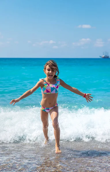 Девочка Моря Выборочный Фокус Ребенок — стоковое фото