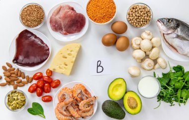 B vitamini içeren yiyecekler. Seçici odaklanma. Yiyecek..