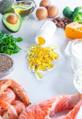 Ürünler Omega 3 içerir. Seçici odaklanma. yiyecek.