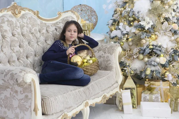 Beautiful Little Girl Christmas Decorations — Stock Photo, Image