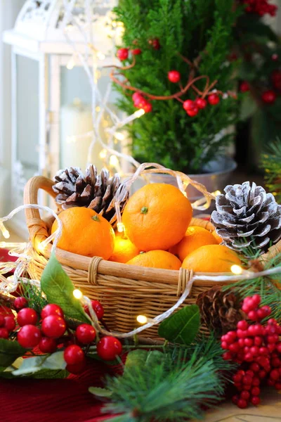 Tangerines Wicker Basket Silver Cones New Year Decor — стоковое фото